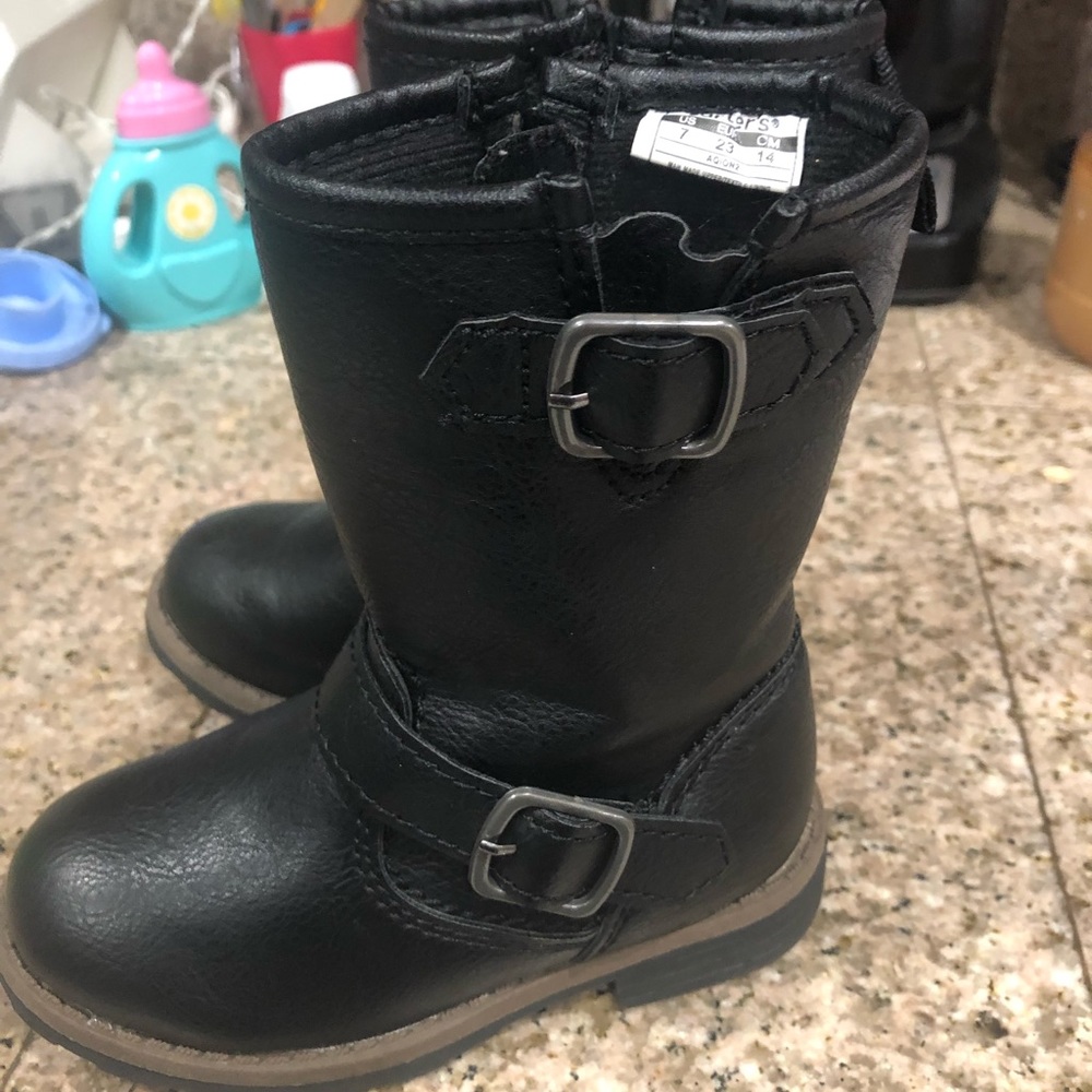 Kids boots